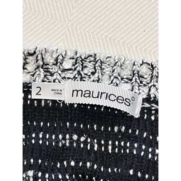 Maurices Black & White Pullover Sweater Size 2 Round Neck Long Sleeve Lace Trim - Picture 9 of 9